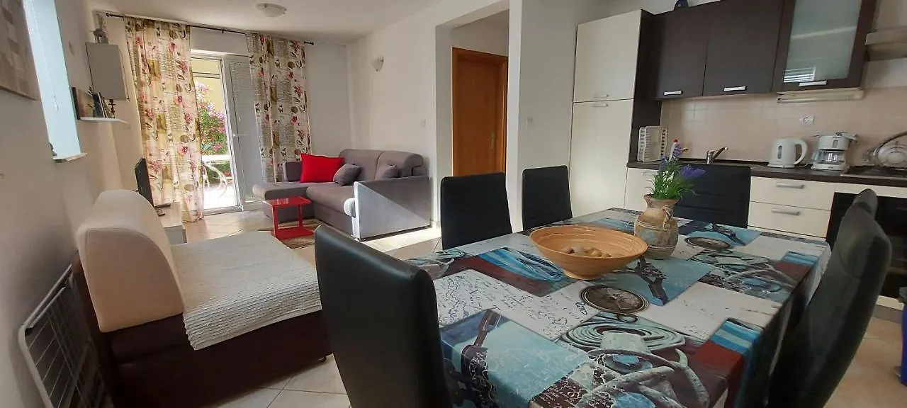 Apartments Sunshine & Smile Klimno